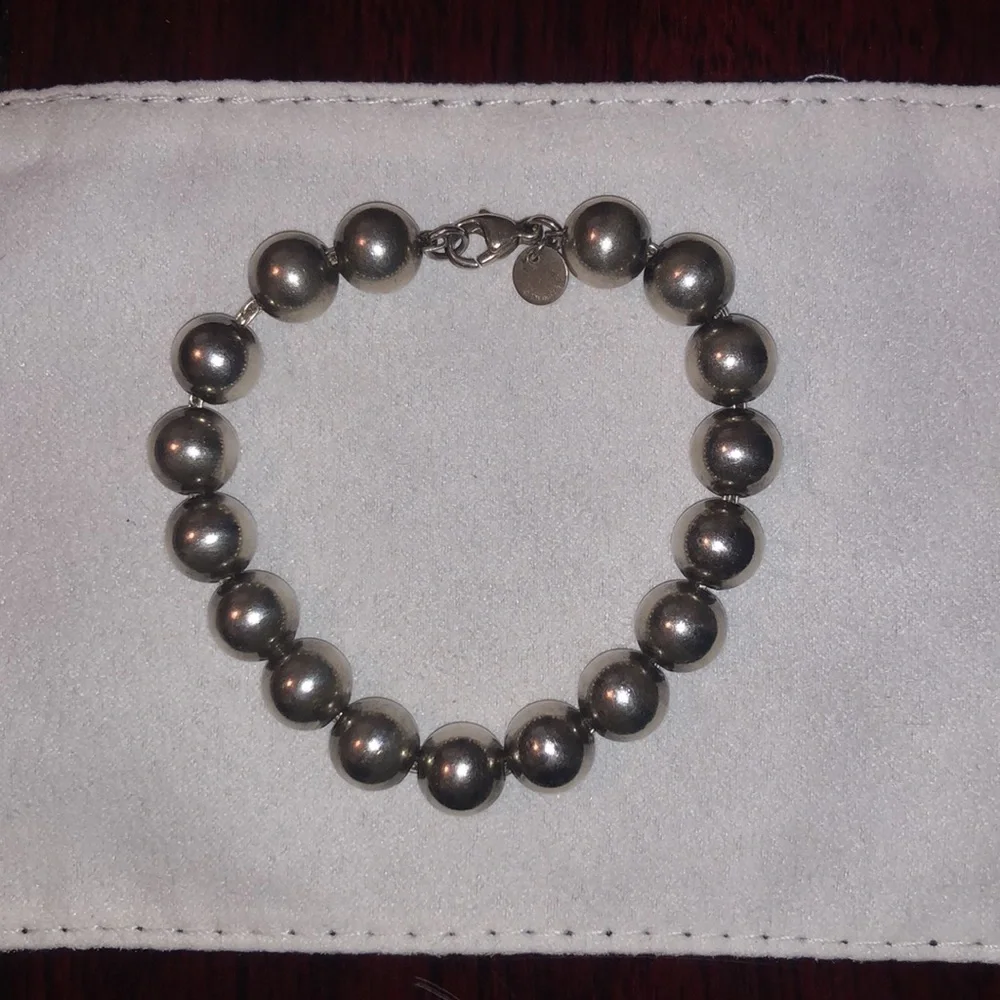 Tiffany & Co silver ball bracelet - Picture 3 of 12